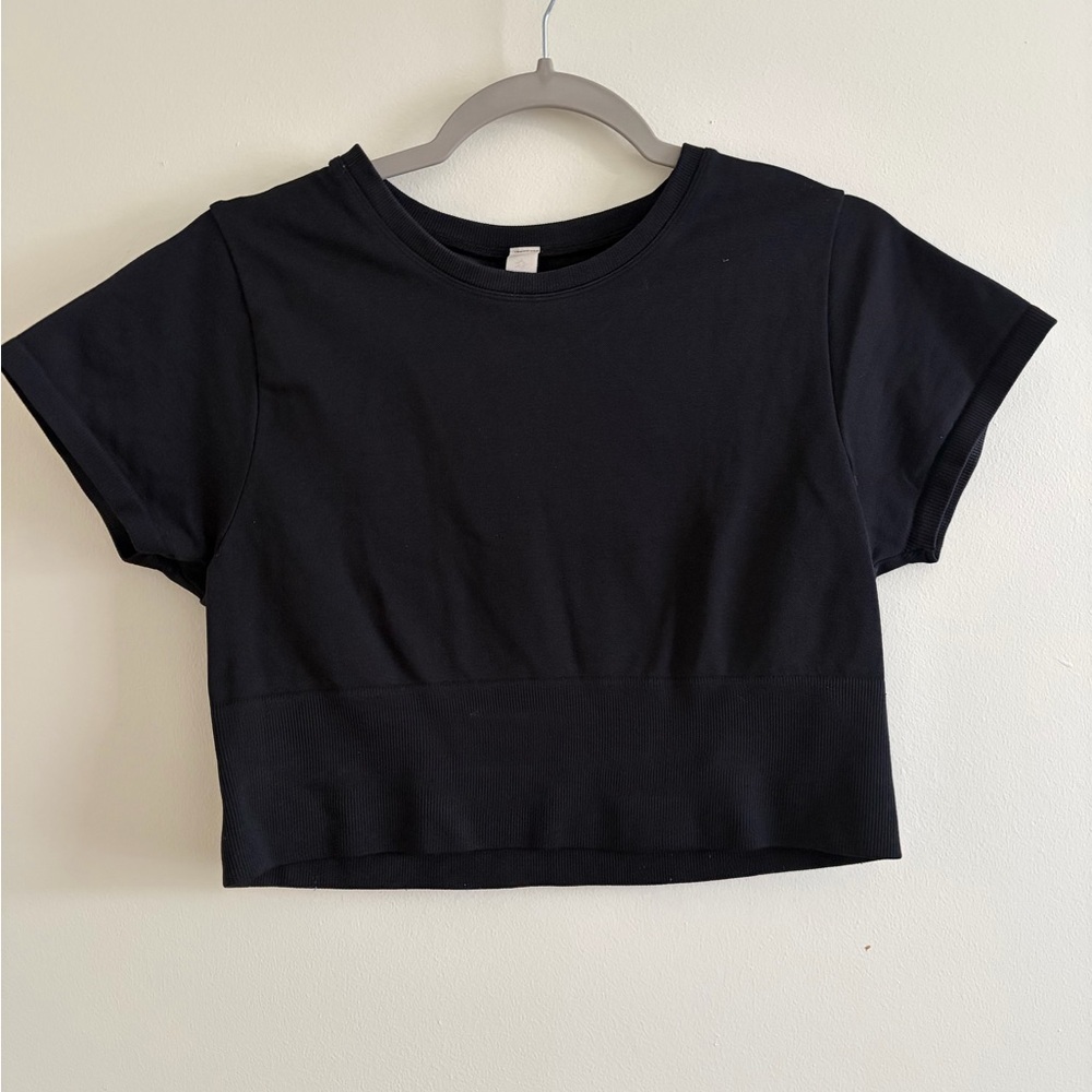 Aerie black short sleeve crop top size L